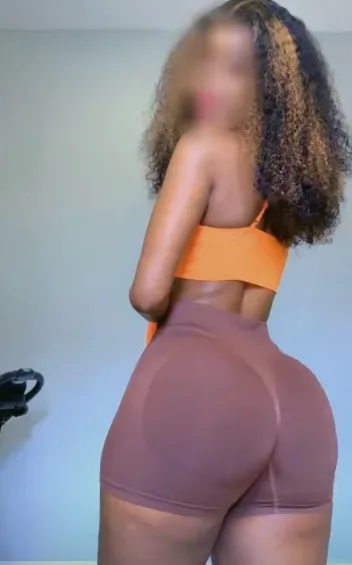 Aleyna, 37